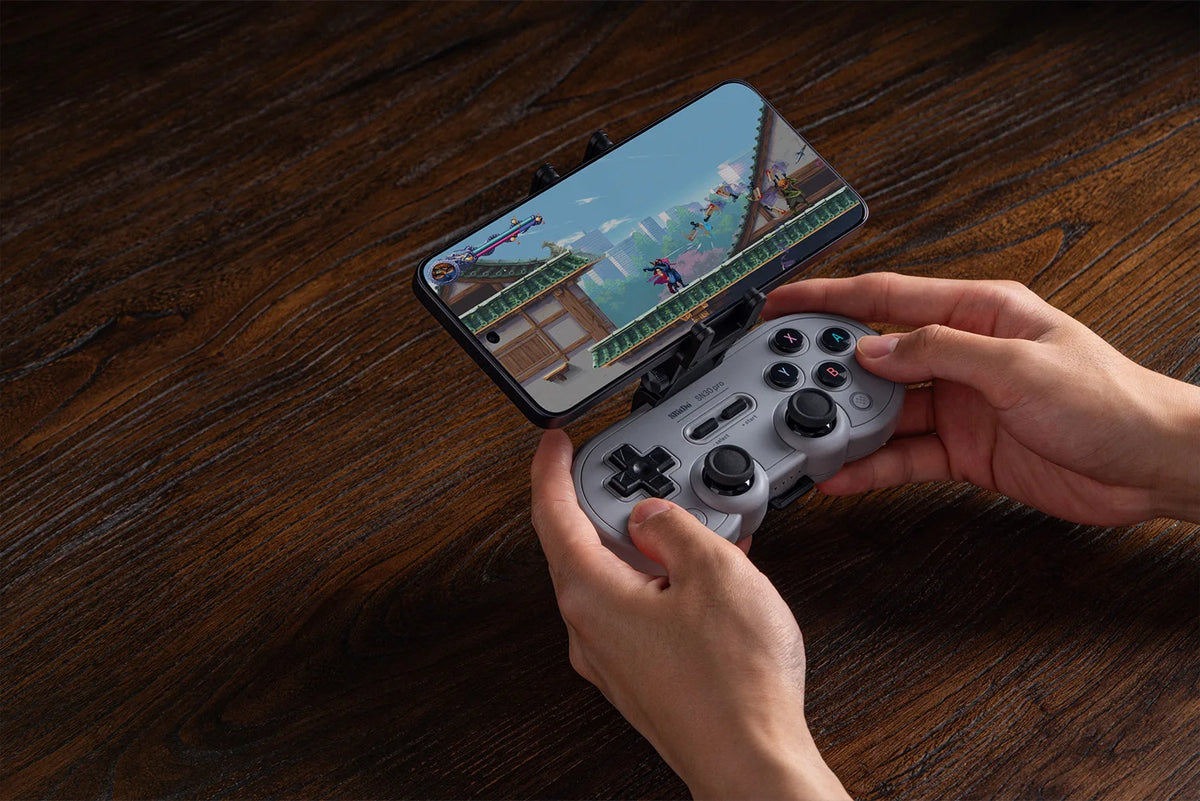 8BitDo SN30 Pro Mobile Phone Clip Adjustable Controller Stand