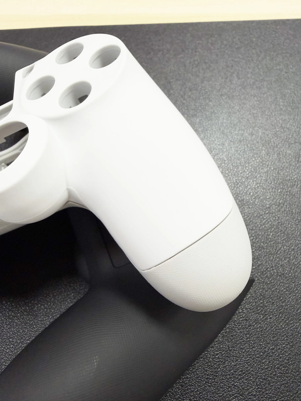 PS4 Two-Tone Back Shell for DualShock 4, JDM-040/050/055