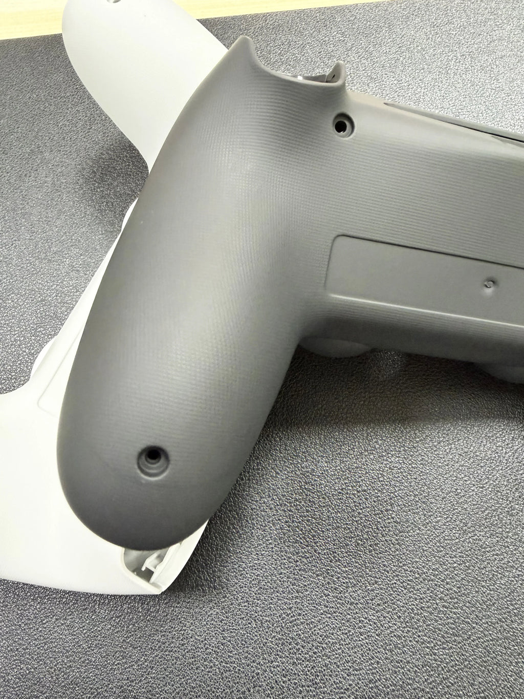 PS4 Two-Tone Back Shell for DualShock 4, JDM-040/050/055