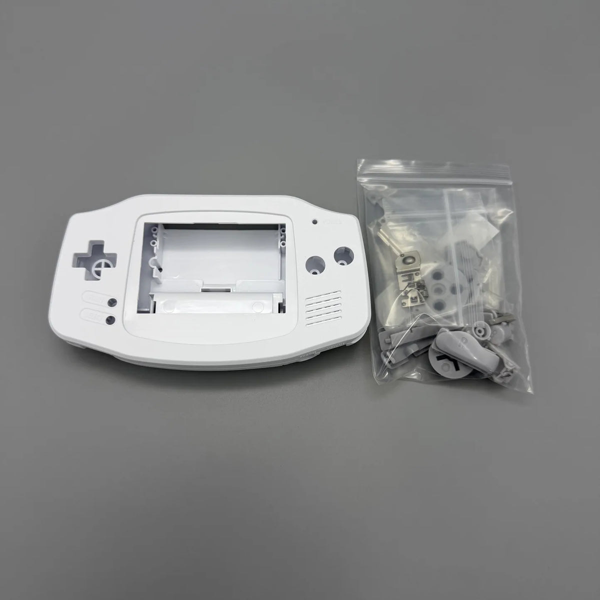 High Quality No Brand Logo Gameboy Advance GBA Shell Kit.There is no brand logo on the shell